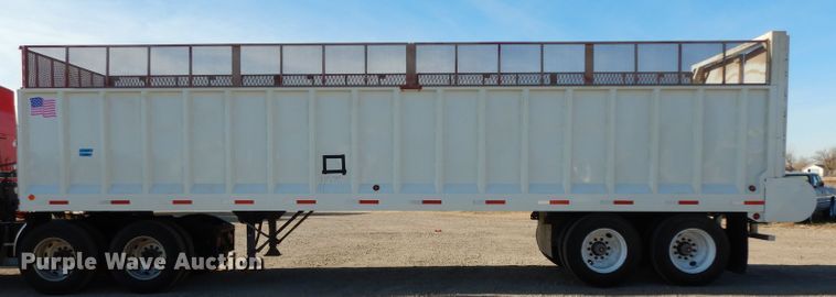 image for item DH8265 2012 Aeroswint silage trailer