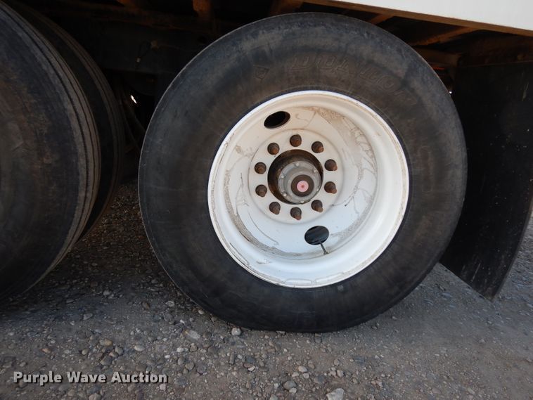 image for item DH8265 2012 Aeroswint silage trailer