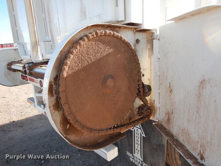 image for item DH8265 2012 Aeroswint silage trailer