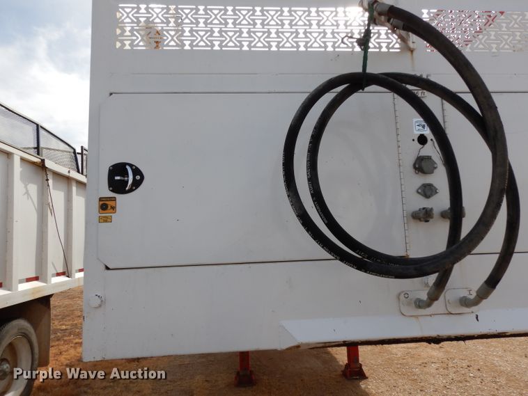 image for item DH8268 2017 Mas silage trailer