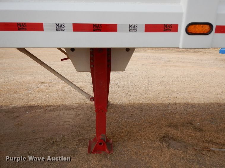 image for item DH8268 2017 Mas silage trailer