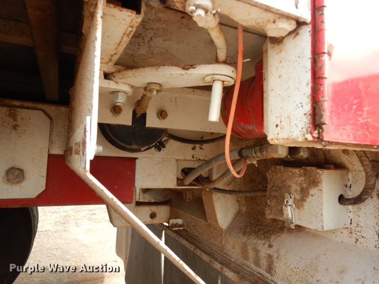 image for item DH8268 2017 Mas silage trailer