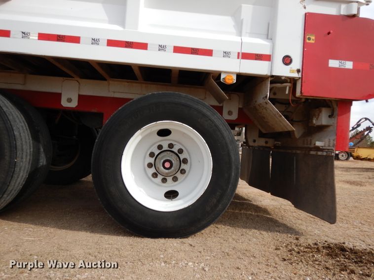 image for item DH8268 2017 Mas silage trailer