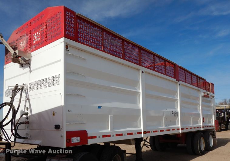 image for item DH8269 2015 Mas silage trailer