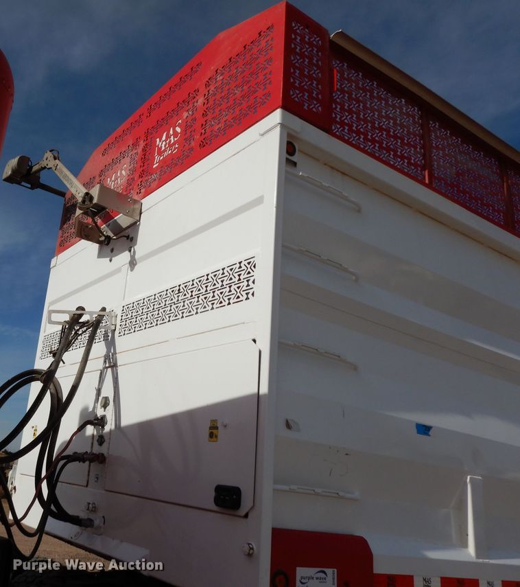 image for item DH8269 2015 Mas silage trailer