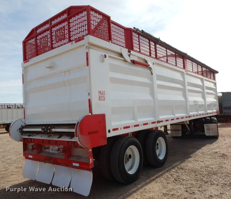 image for item DH8269 2015 Mas silage trailer