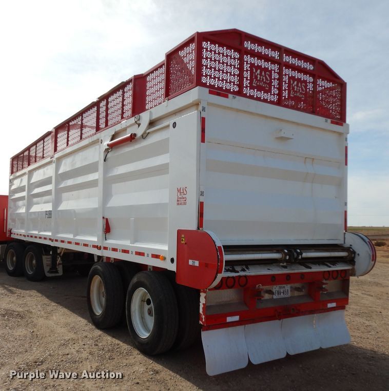 image for item DH8269 2015 Mas silage trailer