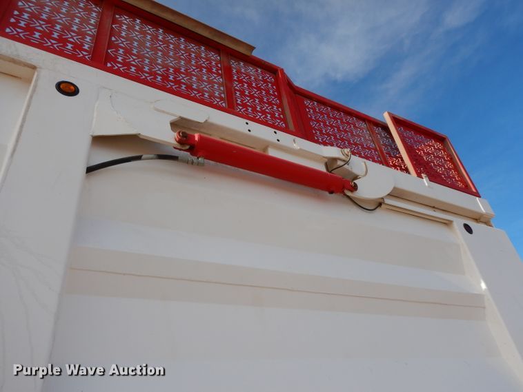 image for item DH8269 2015 Mas silage trailer