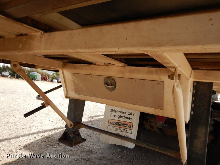 image for item DH8269 2015 Mas silage trailer
