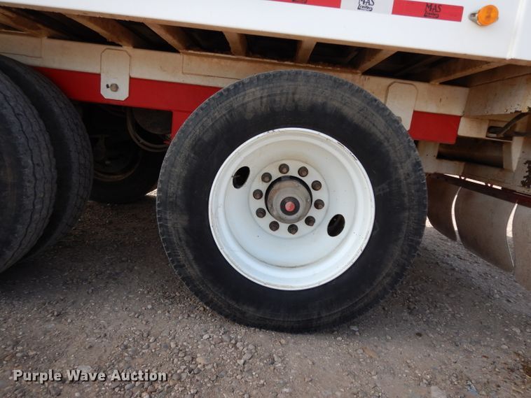 image for item DH8269 2015 Mas silage trailer