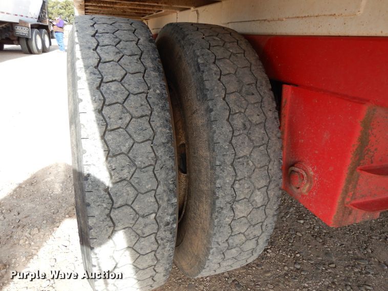 image for item DH8269 2015 Mas silage trailer