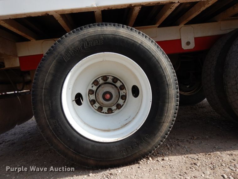 image for item DH8269 2015 Mas silage trailer