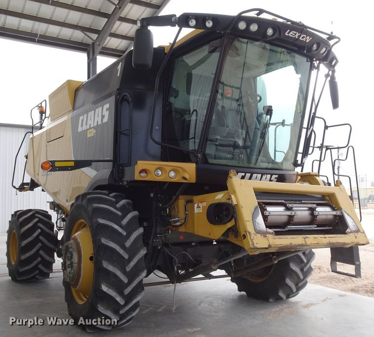 image for item DI0756 2013 Lexion 750 combine