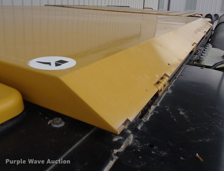 image for item DI0756 2013 Lexion 750 combine