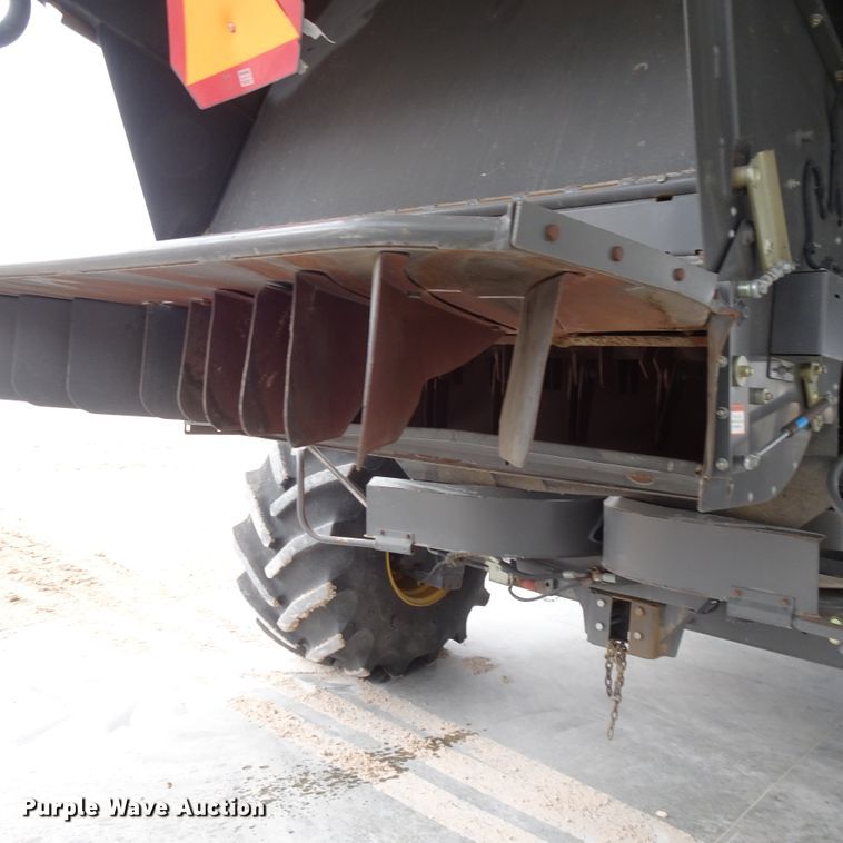 image for item DI0756 2013 Lexion 750 combine