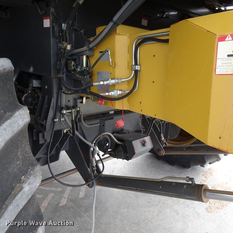 image for item DI0756 2013 Lexion 750 combine