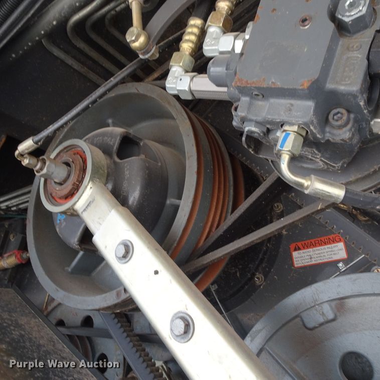 image for item DI0756 2013 Lexion 750 combine