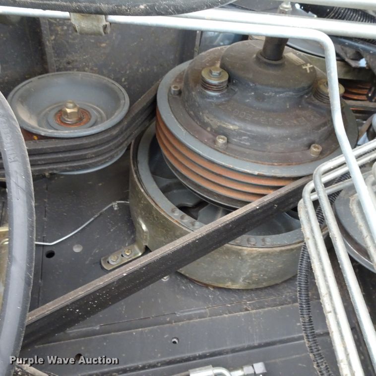 image for item DI0756 2013 Lexion 750 combine