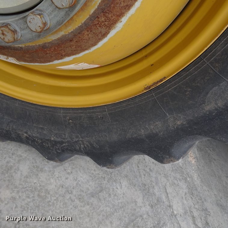 image for item DI0756 2013 Lexion 750 combine