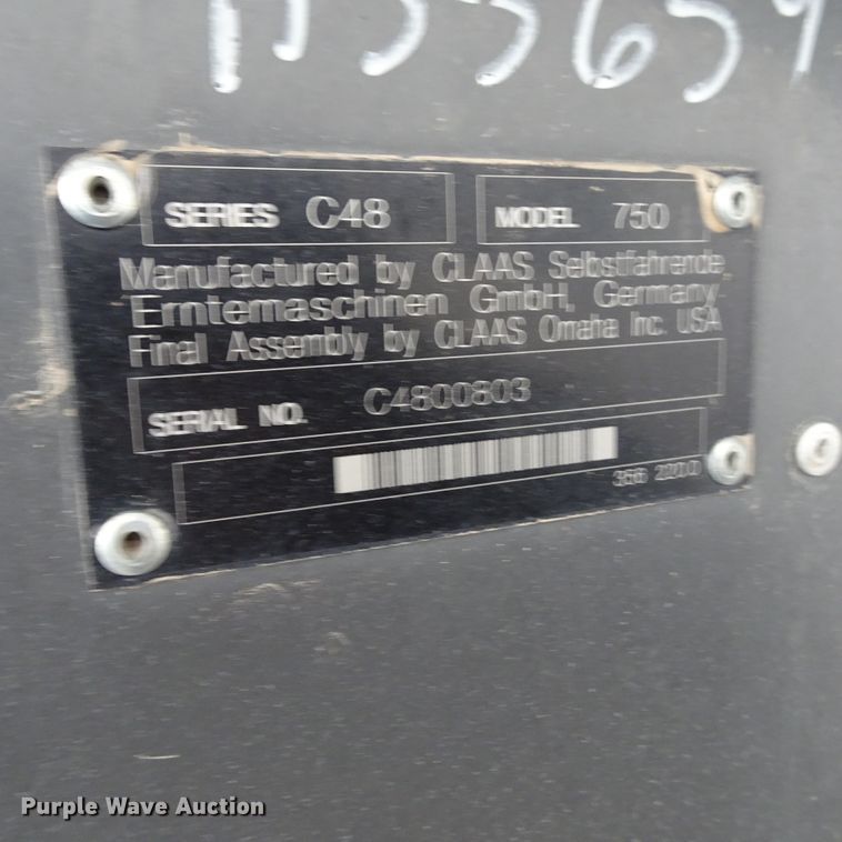 image for item DI0756 2013 Lexion 750 combine