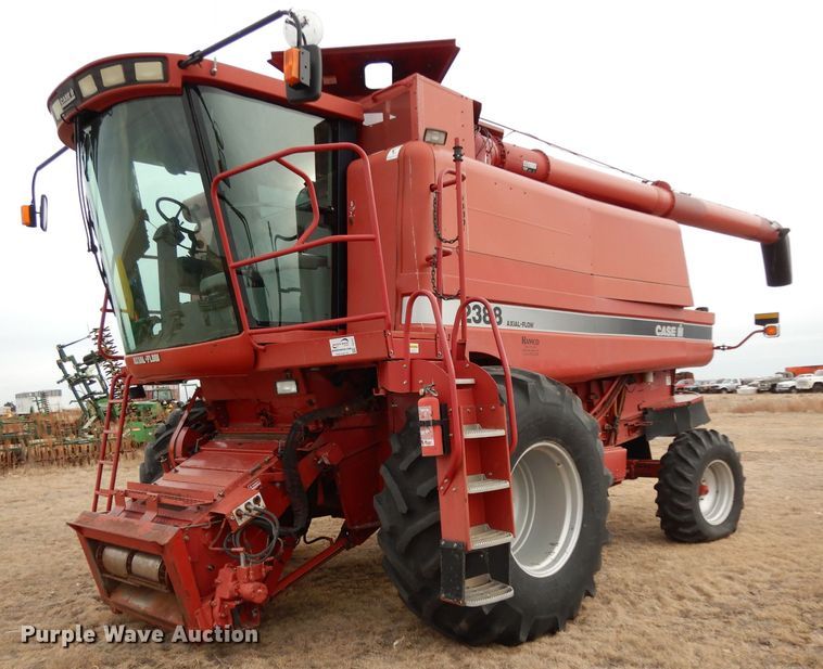 image for item DI0757 2002 Case IH 2388 combine