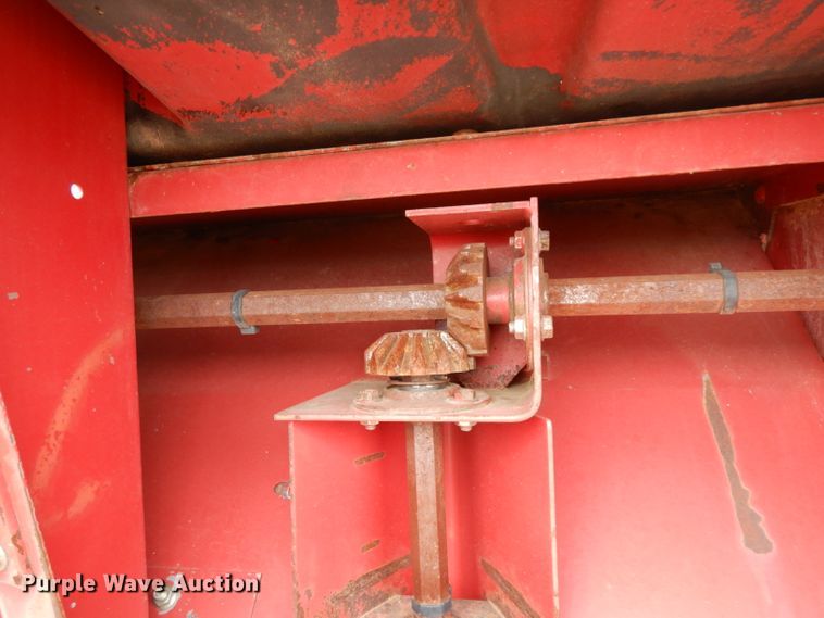 image for item DI0757 2002 Case IH 2388 combine