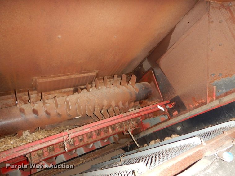 image for item DI0757 2002 Case IH 2388 combine