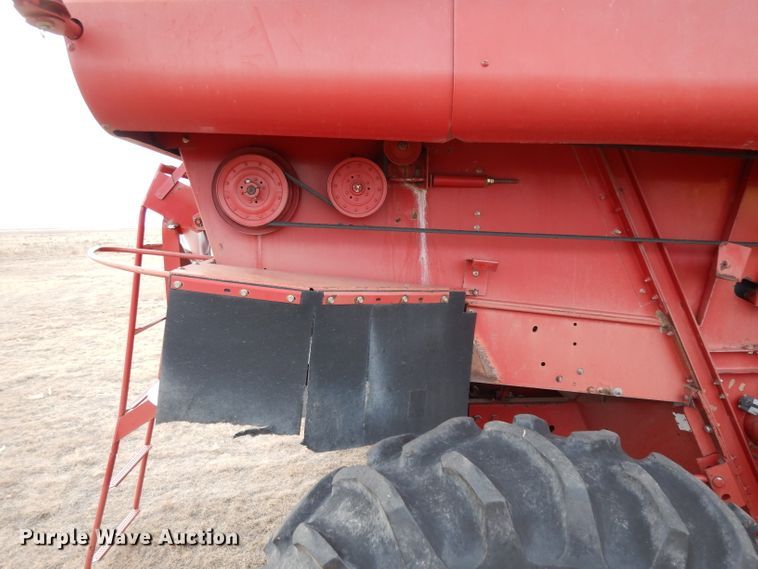 image for item DI0757 2002 Case IH 2388 combine
