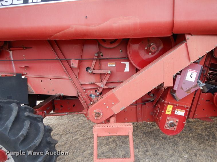 image for item DI0757 2002 Case IH 2388 combine