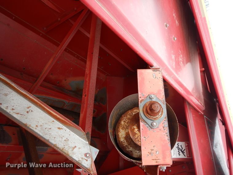 image for item DI0757 2002 Case IH 2388 combine