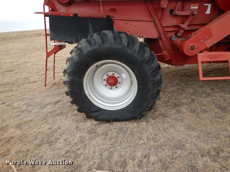 image for item DI0757 2002 Case IH 2388 combine