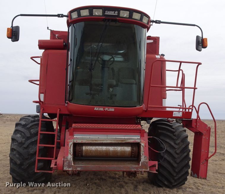 image for item DI0758 1995 Case IH 2188 combine