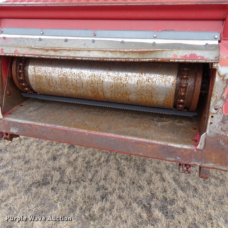 image for item DI0758 1995 Case IH 2188 combine