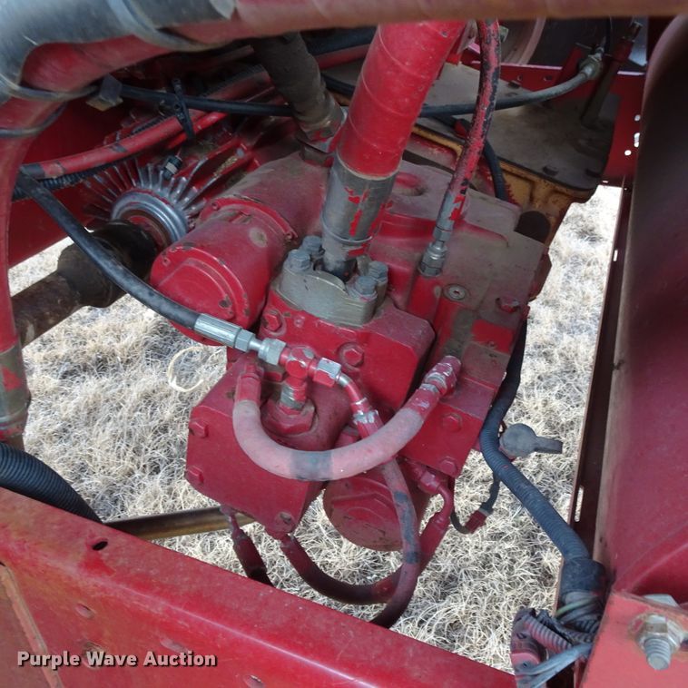 image for item DI0758 1995 Case IH 2188 combine