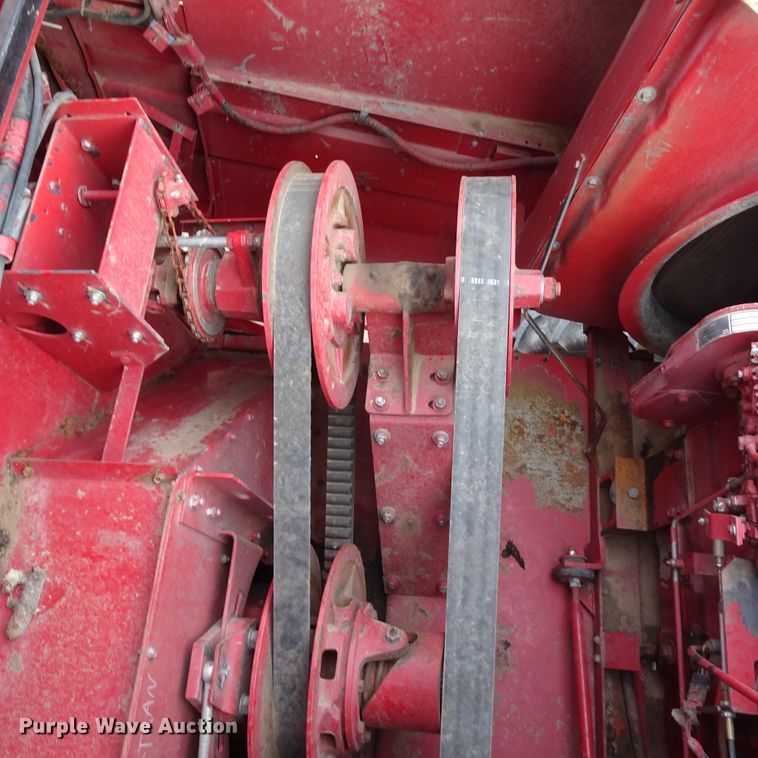 image for item DI0758 1995 Case IH 2188 combine