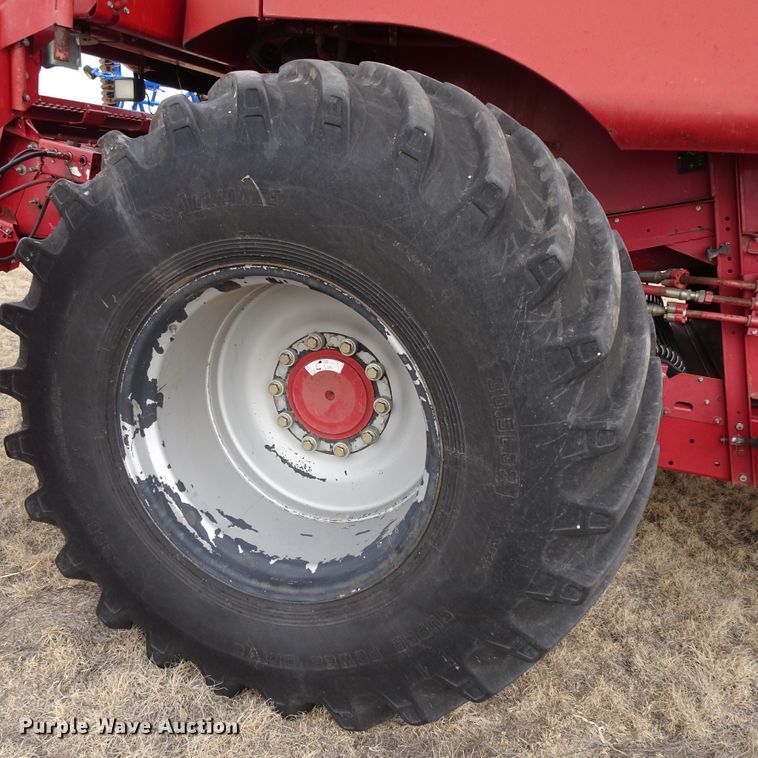 image for item DI0758 1995 Case IH 2188 combine