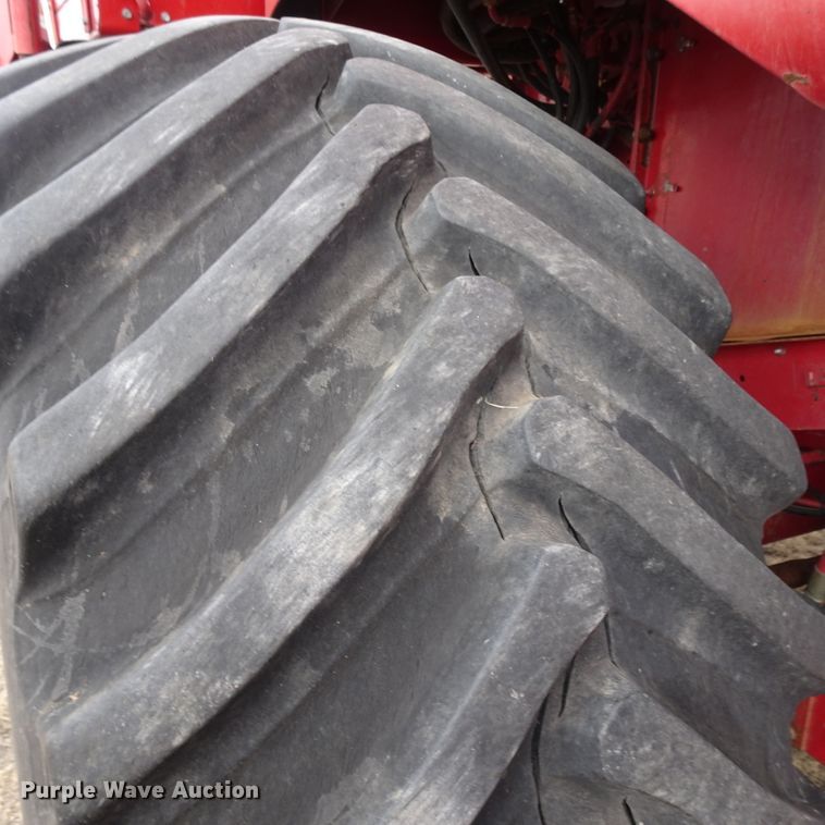 image for item DI0758 1995 Case IH 2188 combine