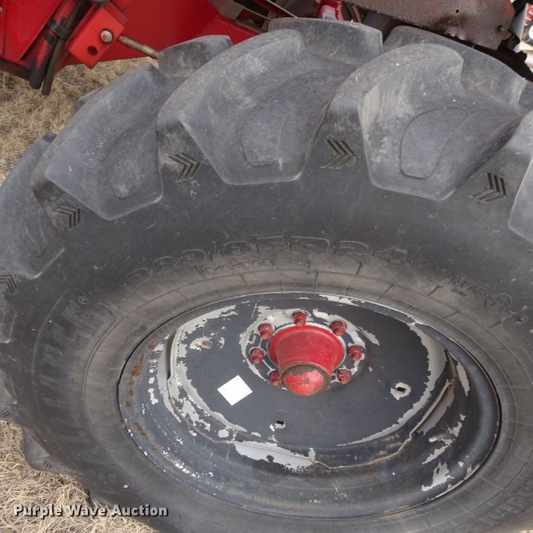 image for item DI0758 1995 Case IH 2188 combine