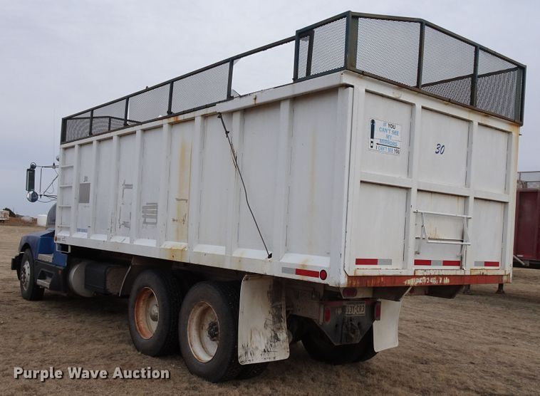 image for item DI0759 1989 Kenworth T600 silage truck