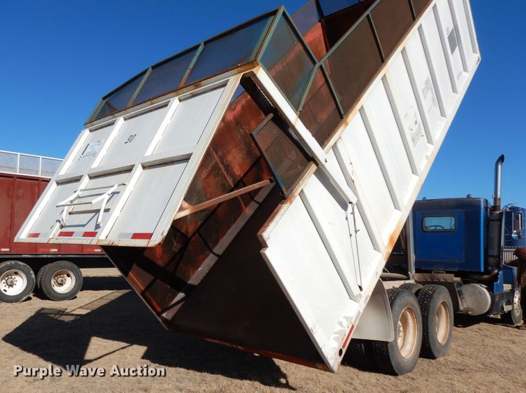 image for item DI0759 1989 Kenworth T600 silage truck