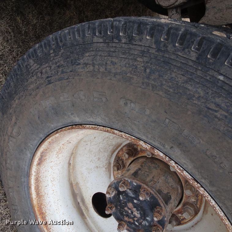 image for item DI0759 1989 Kenworth T600 silage truck