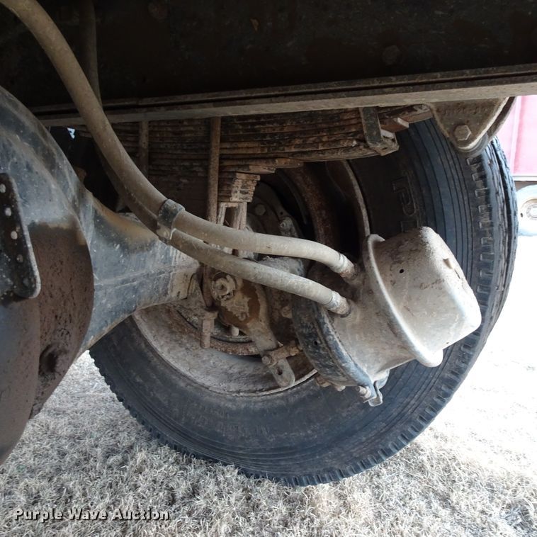 image for item DI0759 1989 Kenworth T600 silage truck