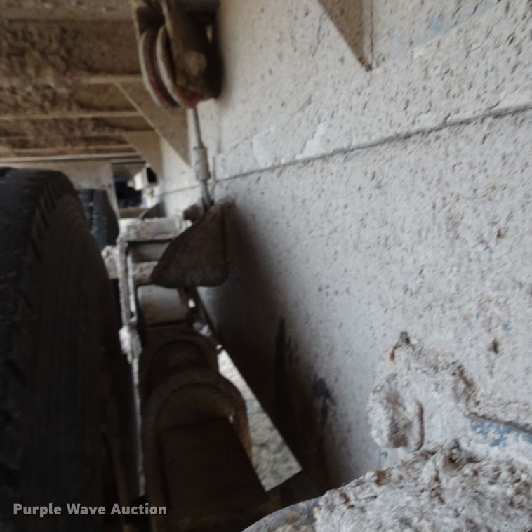 image for item DI0759 1989 Kenworth T600 silage truck