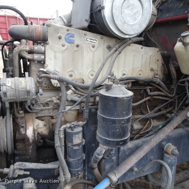 image for item DI0759 1989 Kenworth T600 silage truck