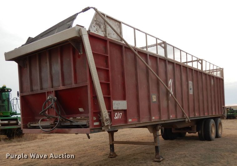 image for item DI0760 2007 Yellow X Trailers SJ17 silage trailer