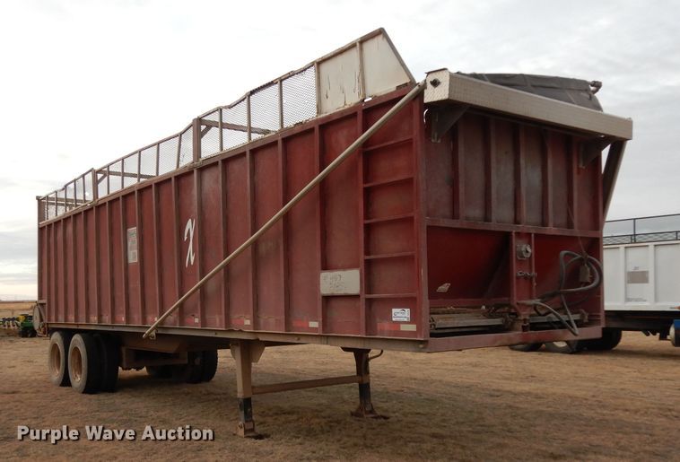 image for item DI0760 2007 Yellow X Trailers SJ17 silage trailer