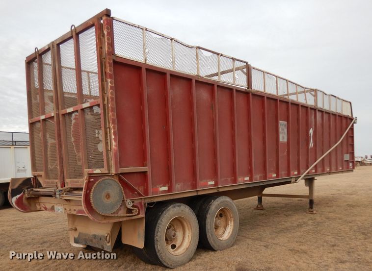 image for item DI0760 2007 Yellow X Trailers SJ17 silage trailer