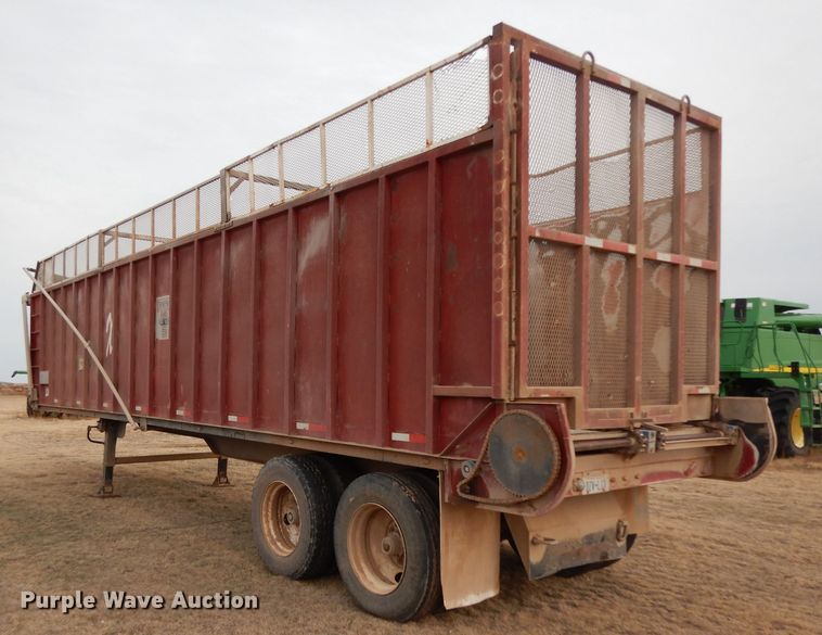 image for item DI0760 2007 Yellow X Trailers SJ17 silage trailer