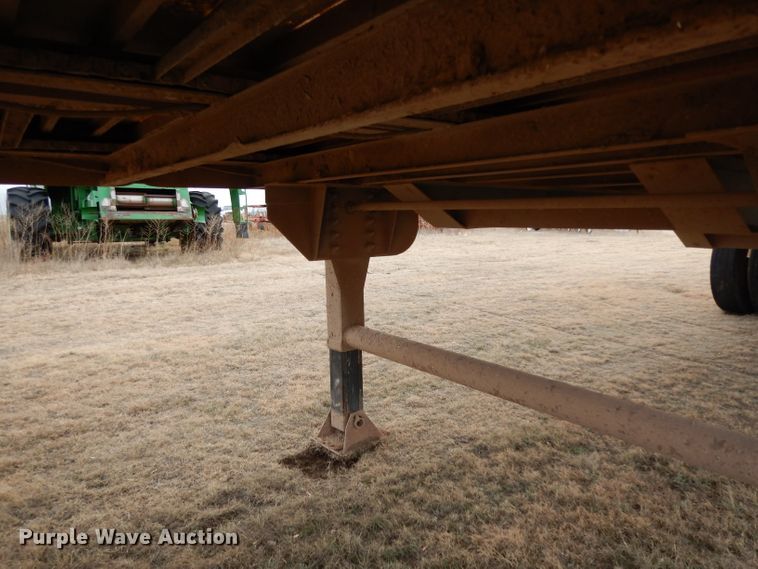 image for item DI0760 2007 Yellow X Trailers SJ17 silage trailer