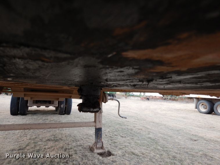 image for item DI0760 2007 Yellow X Trailers SJ17 silage trailer